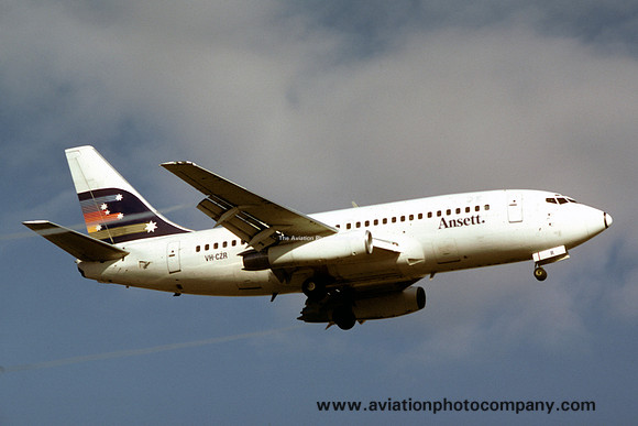 Ansett Airlines Boeing 737-200 VH-CZR (1984)