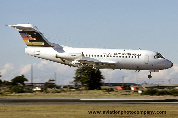 Air New South Wales Fokker F-28-1000 Fellowship VH-FKB (1984)