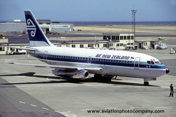 Air New Zealand Boeing 737-200 ZK-NAP (1982)