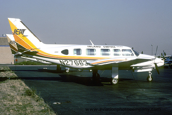 Inland Empire Airlines Piper PA-31-350 Chieftain N27663 (1978)