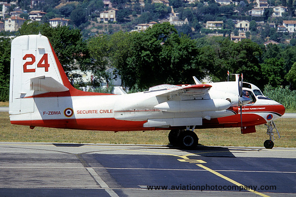 French Securite Civile Grumman TS-2A/Conair Turbo Firecat F-ZMBA/24 (2006)