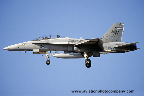 US Marines VMFAT-101 McDonnell Douglas F/A-18B Hornet 163110/SH-215 (2002)