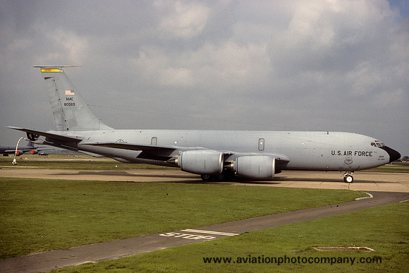 USAF 92 ARW Boeing KC-135R Stratotanker 58-0069 at RAF Mildenhall (1998)