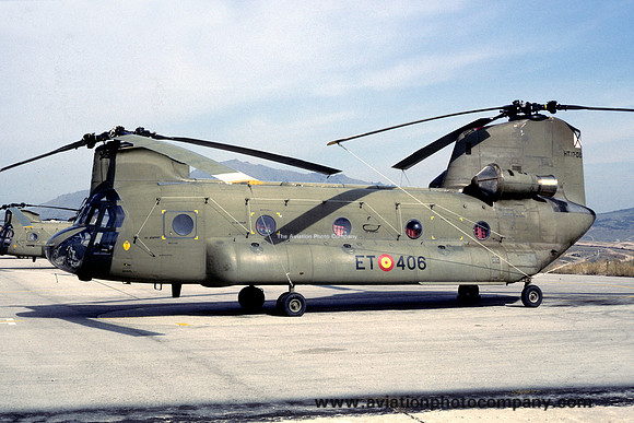 Spanish Army Vertol CH-47C Chinook HT.17-06/ET-406 (1989)
