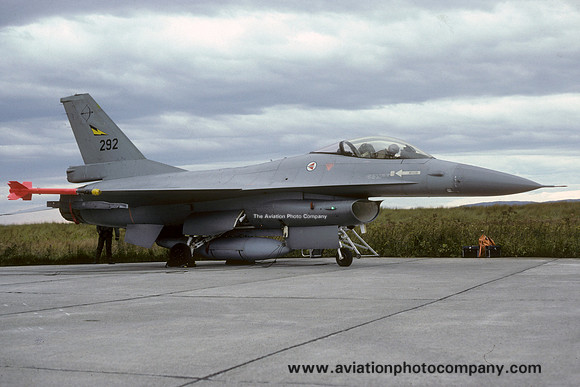 Norwegian Air Force 338 Skv General Dynamics F-16A Fighting Falcon 292 (1987)