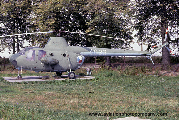 Czech Air Force Mil Mi-2 1033