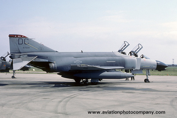 USAF DC ANG 121 TFS McDonnell F-4D Phantom 66-7509/DC (1986)