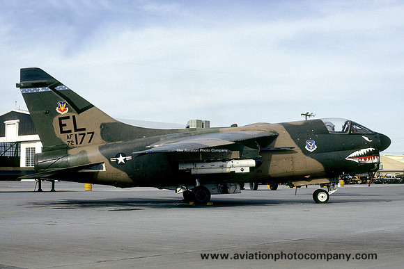 USAF 23 TFW 74 TFS LTV A-7D 72-0177/EL (1980)
