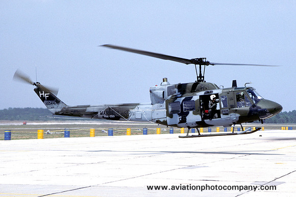 US Marines HMA-269 Bell UH-1N Iroquois 160447/HF-28 (1986)
