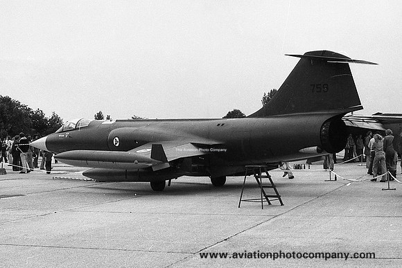 Norwegian Air Force 331 Skv Canadair CF-104 Starfighter 759 (1975)