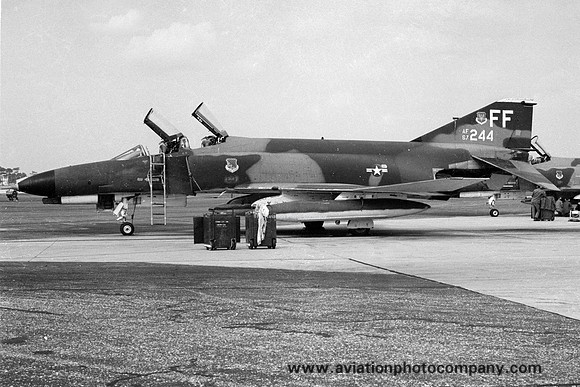 USAF 1 TFW McDonnell F-4E Phantom 67-0244/FF (1974)