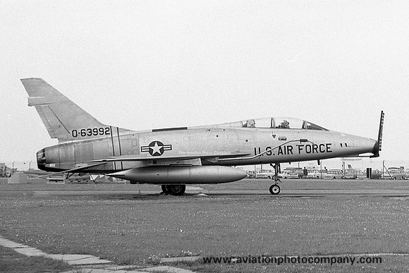 USAF 20 TFW North American F-100F Super Sabre 56-3992 (1967)
