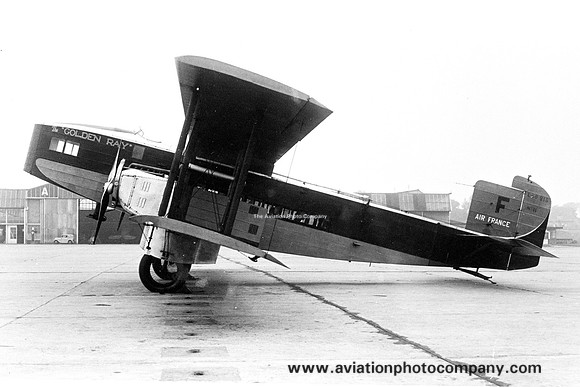 Air France Liore et Olivier LEO Airliner "Golden Ray"