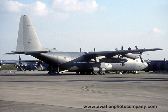 RAF Lyneham Transport Wing Lockheed C-130K Hercules C.3P XV223 (1994)