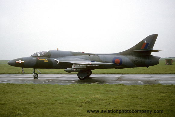 RAF SIF Hawker Hunter T.8 WV322/9096M (1994)