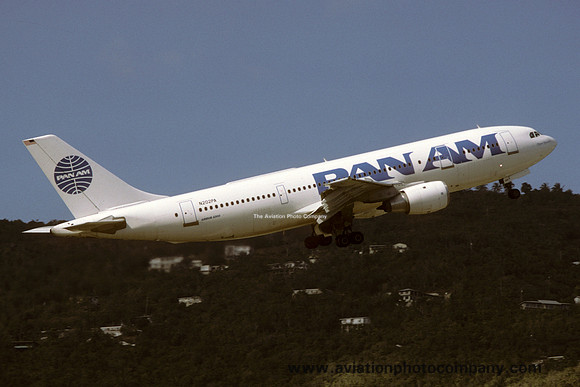 Pan American World Airways Airbus A300B4-203 N202PA (1985)