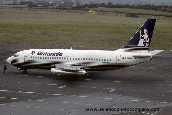 Britannia Airways Boeing 737-200 G-BGNW (1985)