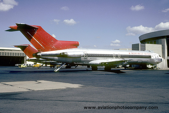 Northwest Orient Airlines Boeing 727-200 N259US (1983)