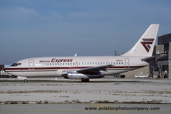 Midway Express Boeing 737-200 N82AF (1984)