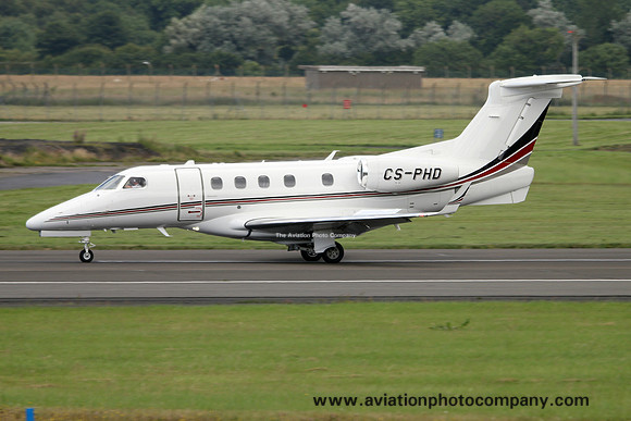 Netjets Europe Embraer Phenom 300 CS-PHD at Prestwick (2016)