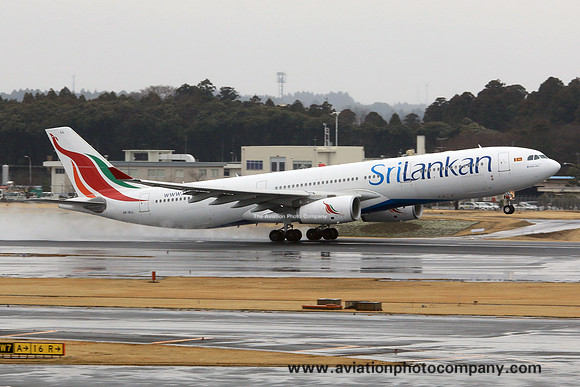 Sri Lankan Airlines Airbus A330-300 4R-ALL at Tokyo Narita (2015)