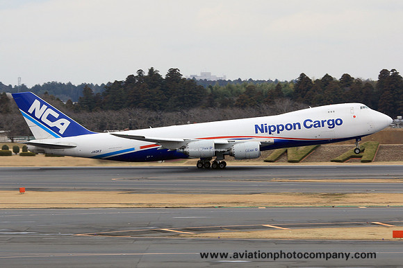 NCA Nippon Cargo Boeing 747-8F JA13KZ at Tokyo Narita (2015)