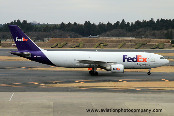 FedEx Express Airbus A300F4 N675FE at Tokyo Narita (2015)