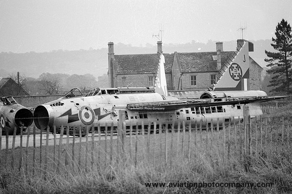 RAF 111 Squadron English Electric Lightning F.1 XM146/J (1966)