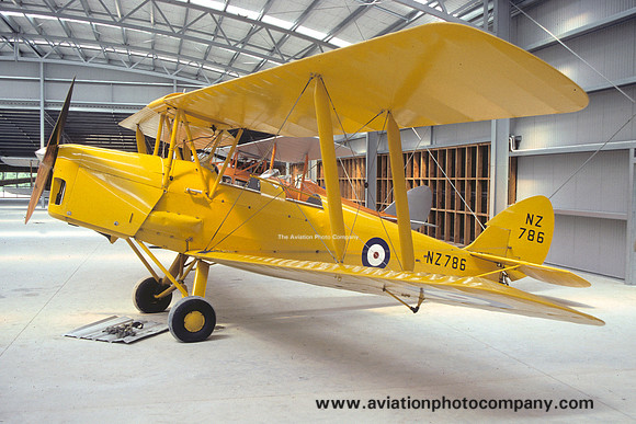 RNZAF De Havilland Tiger Moth NZ786 displayed at Maudeville (2006)