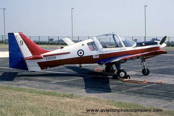 RAF Central Flying School SAL Bulldog T.1 XX698/9 (1995)