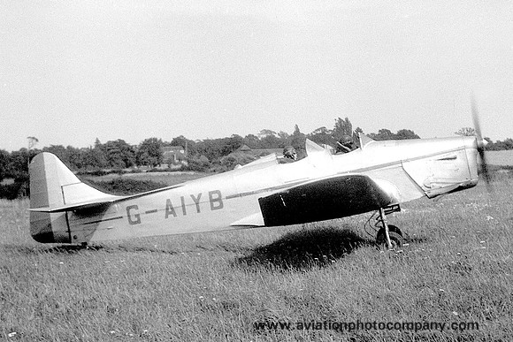 Miles Hawk Trainer G-AIYB
