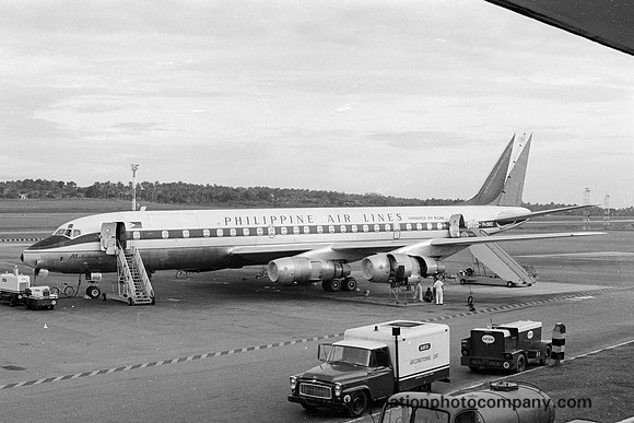 Philippine Airlines Douglas DC-8-55 PI-C802 at Paya Lebar (1966)