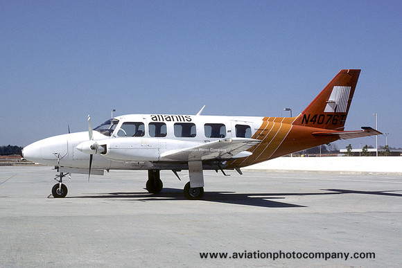 Atlantis Piper PA-31-350 Navajo Chieftain N4076T (1985)