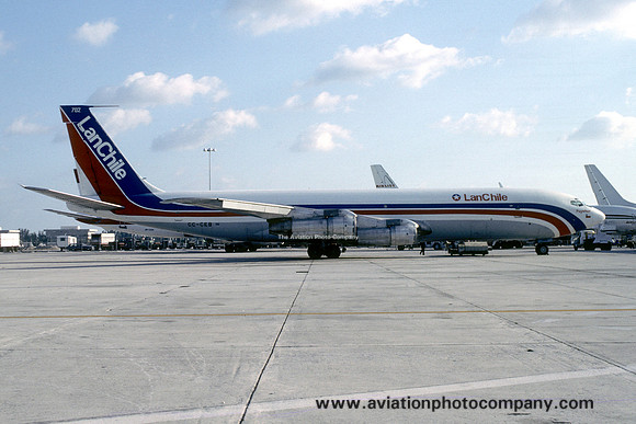 LAN Chile Boeing 707-300C CC-CEB (1985)