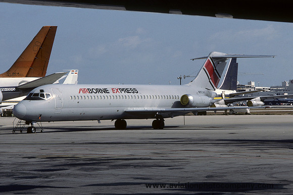 Airborne Express Douglas DC-9-32 N903AX (1985)
