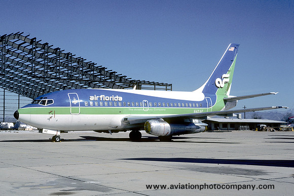 Air Florida Boeing 737-100 N42AF (1985)