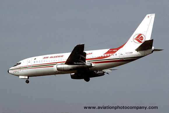 Air Algerie Boeing 737-200 7T-VEN (1985)