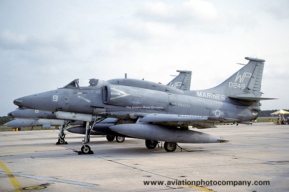 US Marines VMA-223 Douglas A-4M Skyhawk 160249/WP-9 (1986)