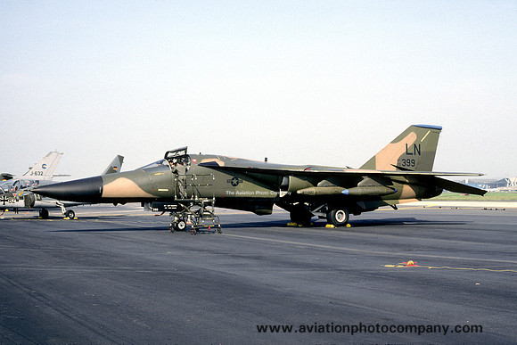 USAF 48 TFW 492 TFS General Dynamics F-111F Aardvark 70-2399/LN (1986)