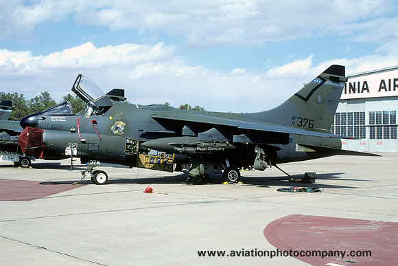 USAF Virginia ANG 149 TFS LTV A-7D 71-0376 (1986)