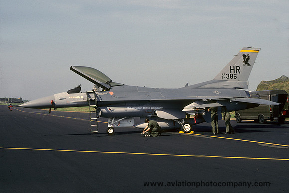 USAF 50 TFW 496 TFS General Dynamics F-16C Fighting Falcon 84-1386/HR (1986)