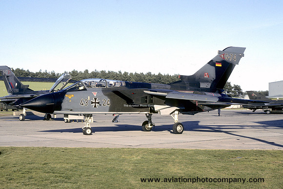 West German Air Force TTTE A Squadron Panavia Tornado 43+24/G-74 (1985)