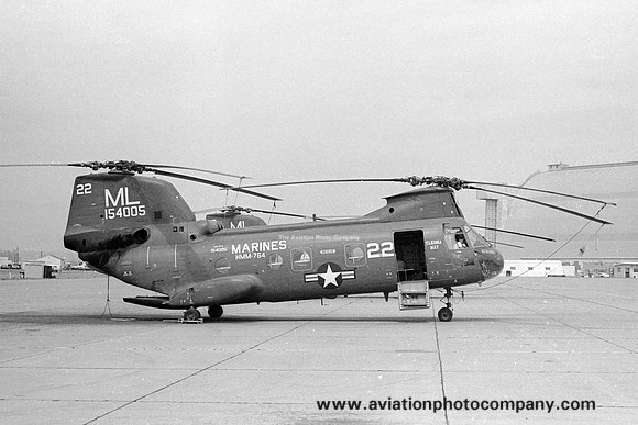 US Marines HMM-764 Vertol CH-46D Sea Knight 154005/ML-22 (1972)