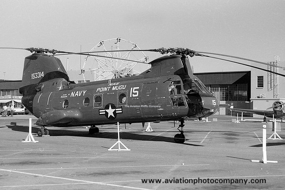US Navy Point Mugu Vertol CH-4D Sea Knight 153314/15 (1973)