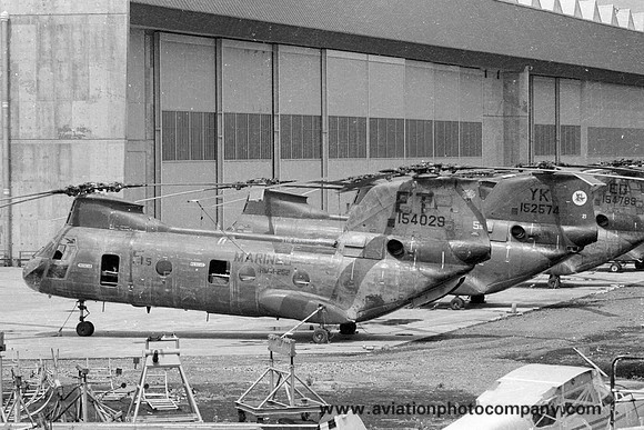 US Marines HMM-262 Vertol CH-46D Sea Knight 154029/ET-15 (1971)