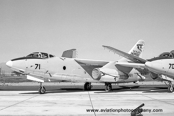 US Navy NMC Douglas RA-3B Skywarrior 142667/71 (1973)