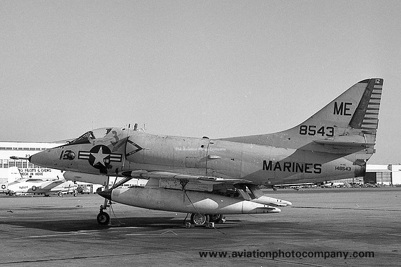 US Marines VMA-133 Douglas A-4C Skyhawk 148543/ME-12 (1973)