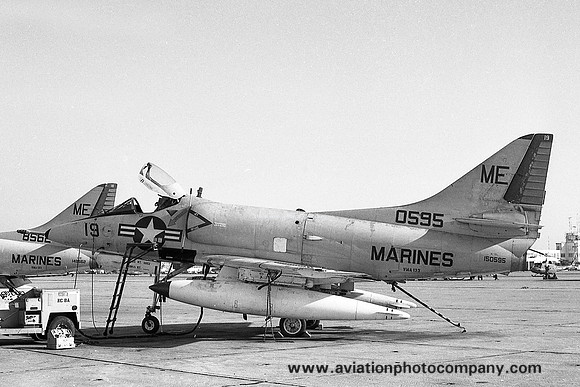 US Marines VMA-133 Douglas A-4L Skyhawk 150595/ME-19 (1973)