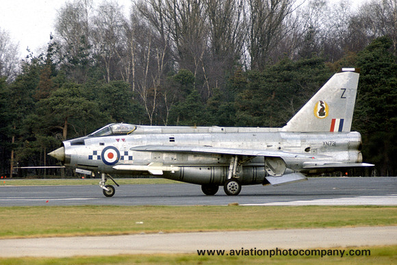 RAF 19 Squadron English Electric Lightning F.2A XN731/Z (1972)