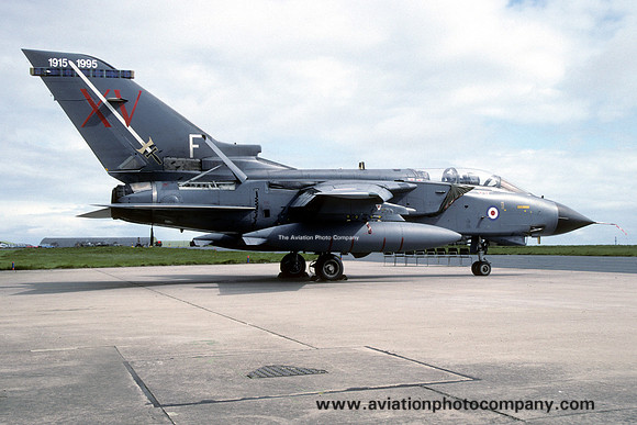 RAF 15 Squadron Panavia Tornado GR.1 ZA559/F (1995)